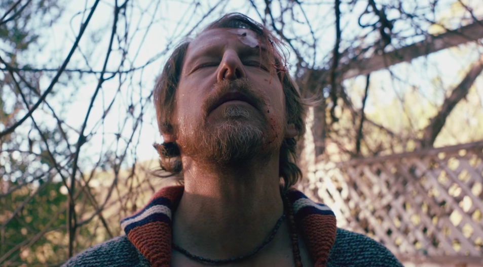 ONCE UPON A TIME … IN THE WOODS: LEW TEMPLE SHINES IN ‘BETWEEN THE DARKNESS’ (aka ‘COME, SAID THE NIGHT’)