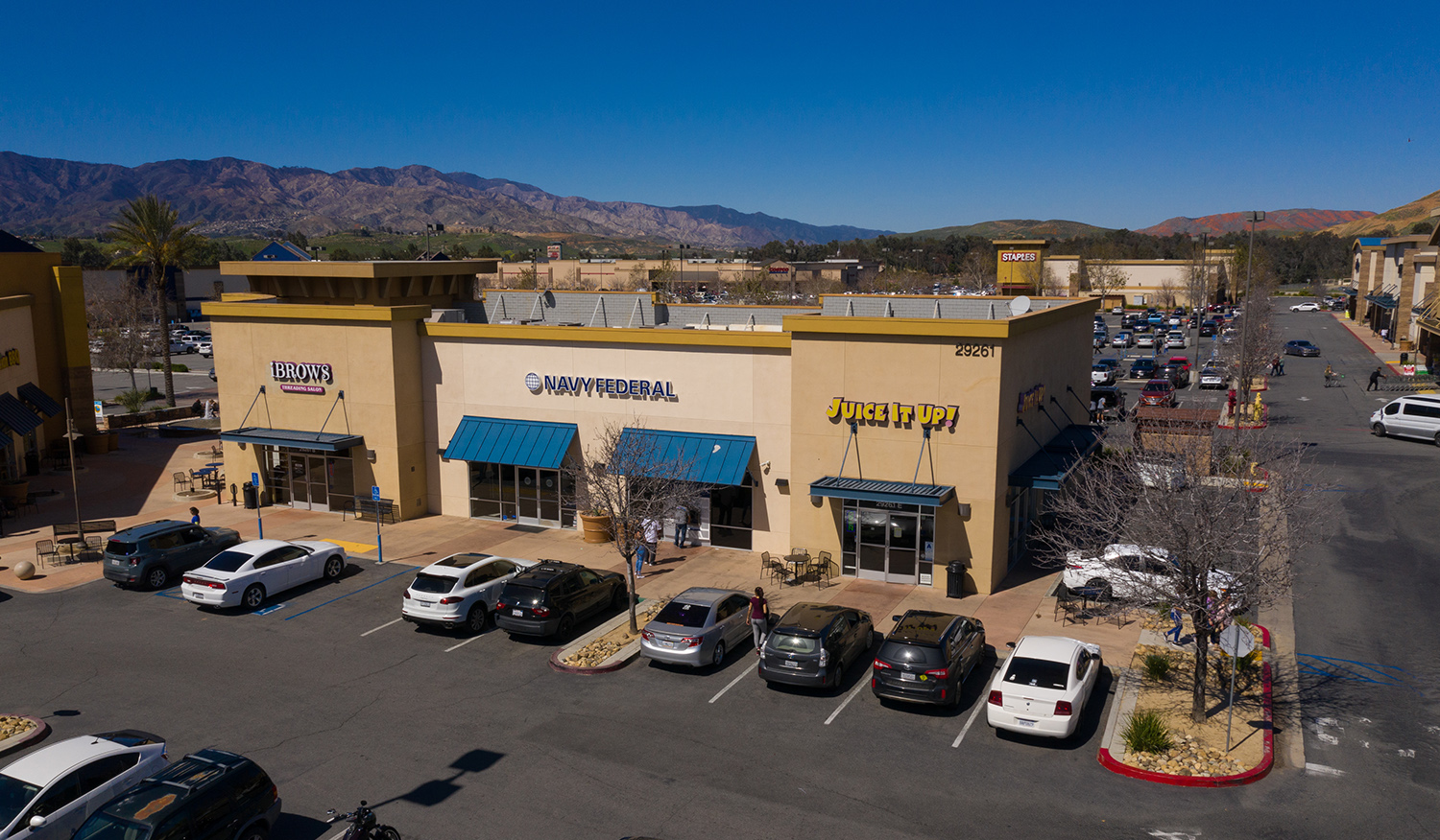 Hanley Investment Group Arranges Sale of Multi-Tenant Retail Building at Costco-Anchored Shopping Center in Inland Empire for $3.8 Million Hanley Investment Group Arranges Sale of Multi-Tenant Retail Building at Costco-Anchored Shopping Center in Inland Empire for $3.8 Million