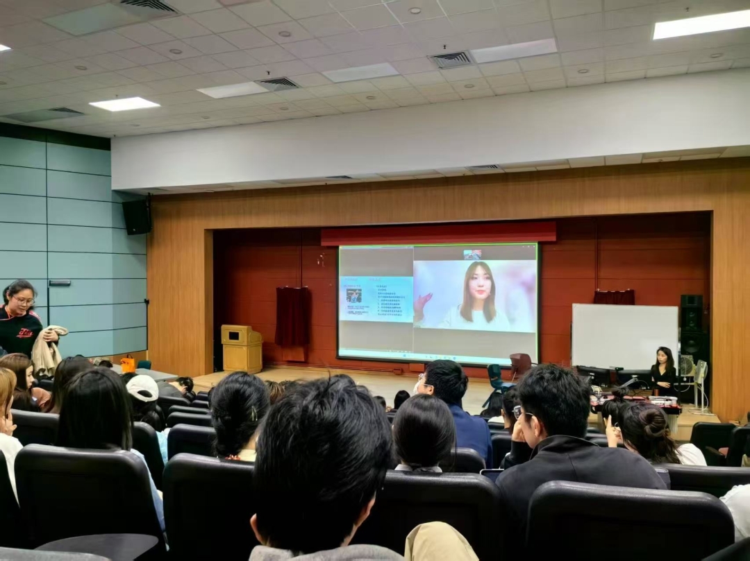 Photo Courtesy: Shaohua Zhi, April 16th, Hong Kong