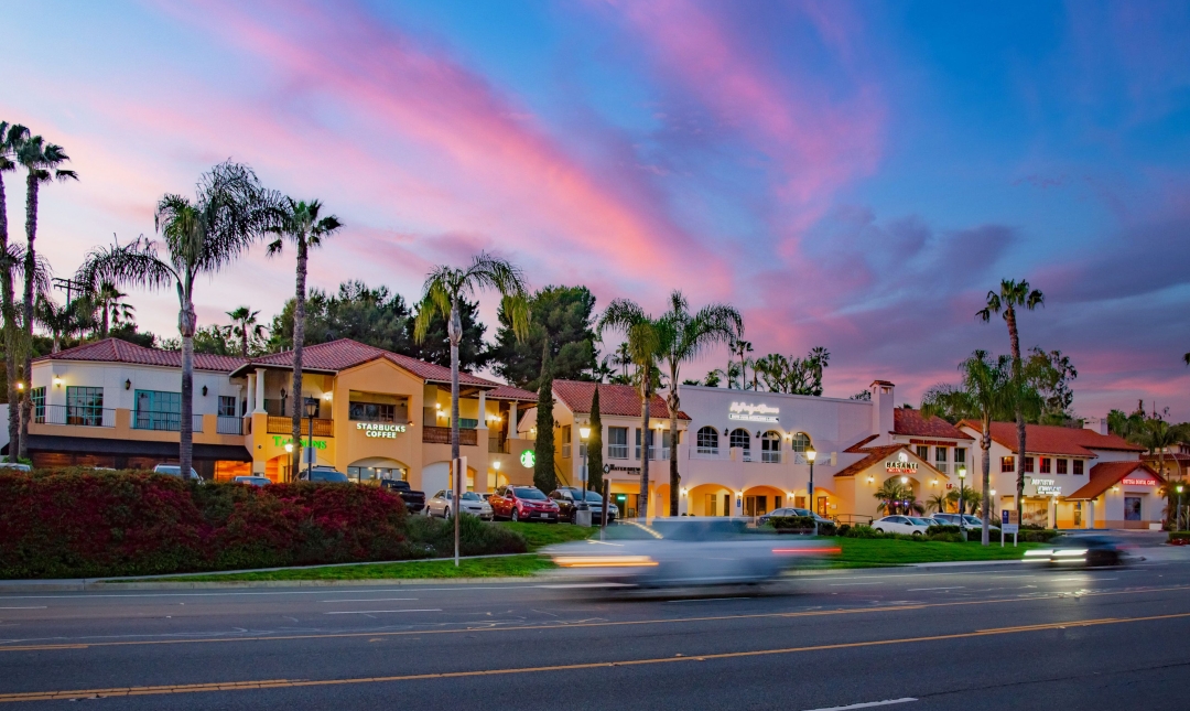 Hanley Investment Group Arranges $9.2 Million Sale of Starbucks-Anchored Strip Center in South Orange County Hanley Investment Group Arranges $9.2 Million Sale of Starbucks-Anchored Strip Center in South Orange County
