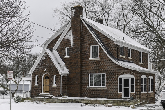 Top Realtor in Wheatfield, NY, Achieves Top 5% Ranking Among All WNY Real Estate Professionals Top Realtor in Wheatfield, NY, Achieves Top 5% Ranking Among All WNY Real Estate Professionals