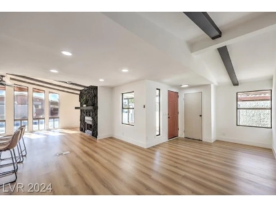 Local Bilingual Real Estate Agent Addresses Language Barriers in Nevada's Growing Multicultural Housing Market Local Bilingual Real Estate Agent Addresses Language Barriers in Nevada's Growing Multicultural Housing Market