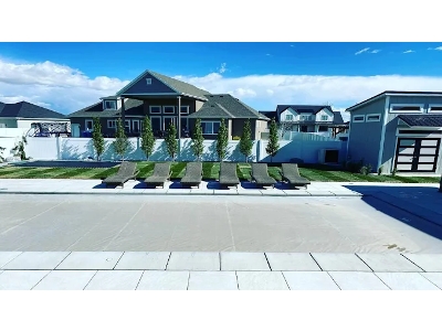 What Is the First Rule of Landscaping Services? Sandy Professionals Share Critical Insights for Homeowners What Is the First Rule of Landscaping Services? Sandy Professionals Share Critical Insights for Homeowners