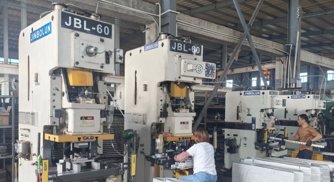 Who are the top Solar Roof Mounting System suppliers in China? Who are the top Solar Roof Mounting System suppliers in China?