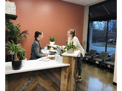 EBOO Therapy Now Available at Kinnection Clinic in Brentwood for Advanced Wellness Treatment EBOO Therapy Now Available at Kinnection Clinic in Brentwood for Advanced Wellness Treatment