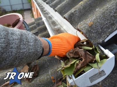 JR One Helps Tampa Residents Avoid Expensive Repairs with Top Gutter Cleaning Solutions