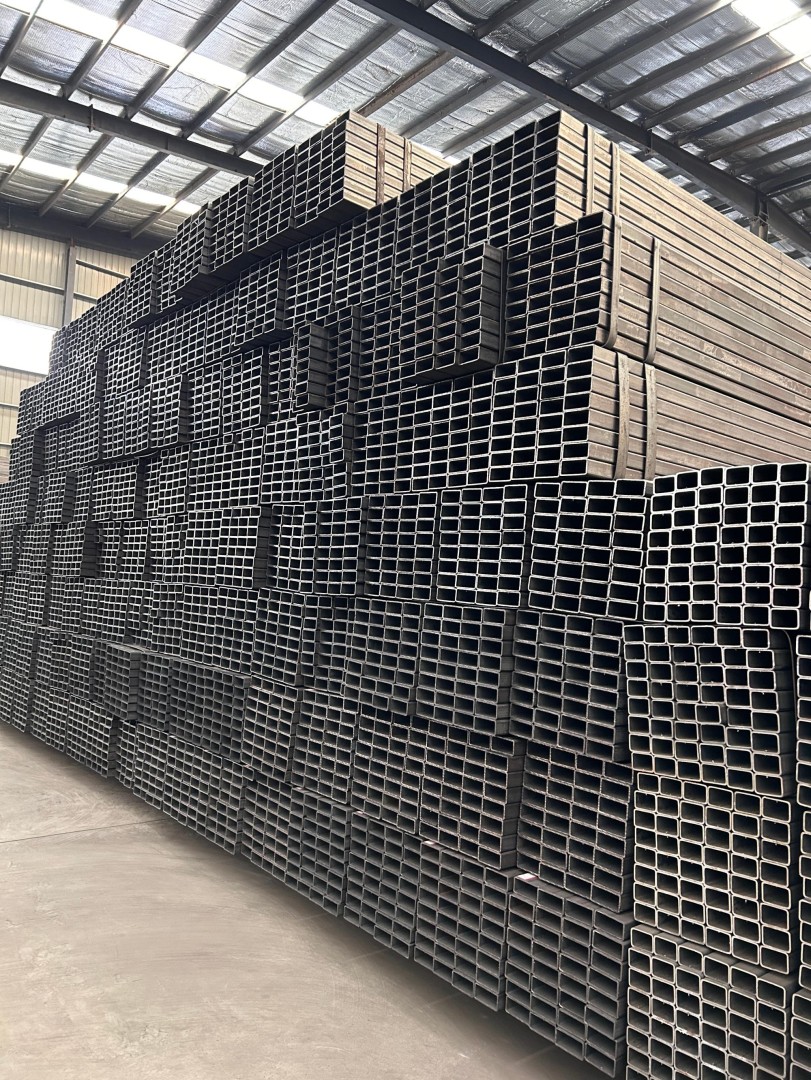 Hot-dip galvanized square tube