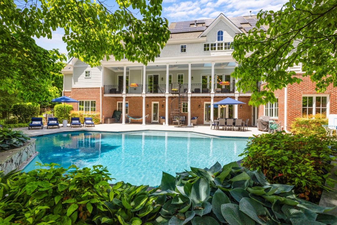 Top Real Estate Agent in Vienna, VA Notes a Shift Toward a More Balanced, Skill-Driven Market Top Real Estate Agent in Vienna, VA Notes a Shift Toward a More Balanced, Skill-Driven Market