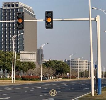 Hot-dip Galvanized Traffic Pole