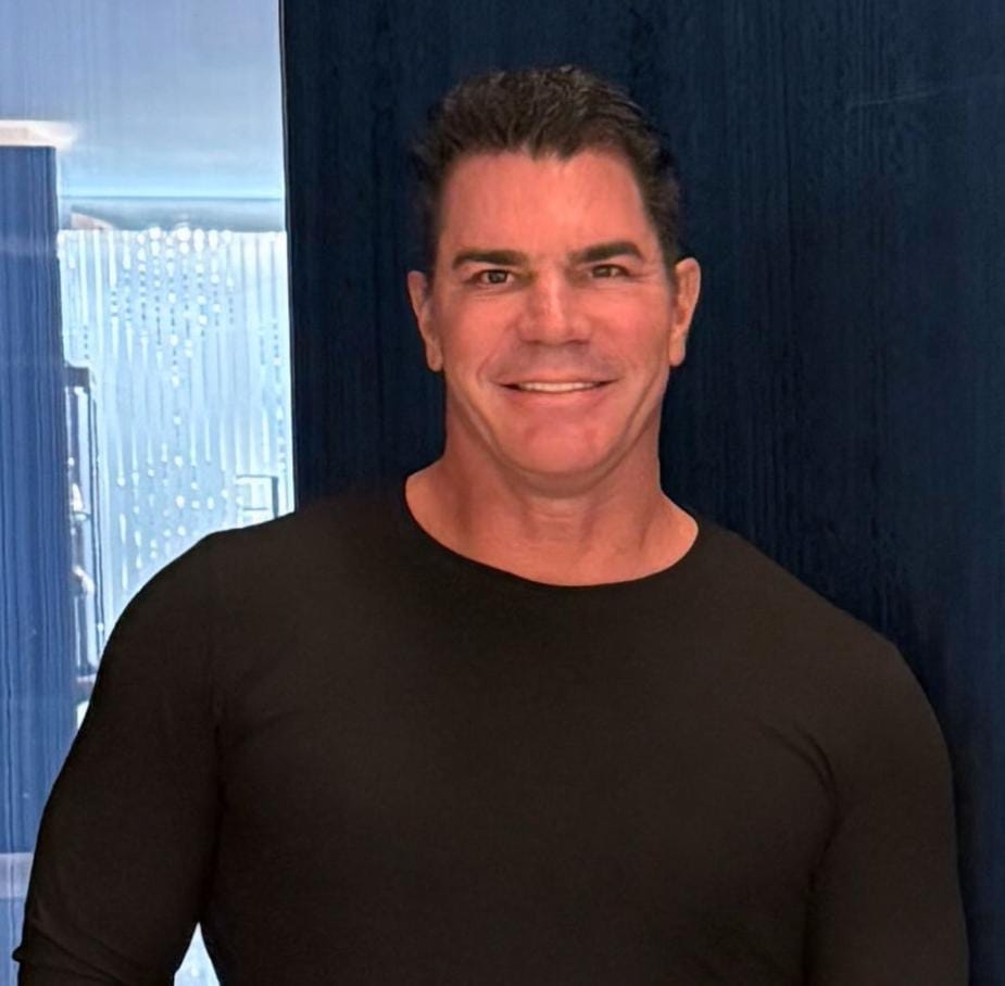 Why "Healthspan" Is More Important Than "Lifespan" for Men Over 50 - A Data-Driven Guide from Dr. John Spencer Ellis Why "Healthspan" Is More Important Than "Lifespan" for Men Over 50 - A Data-Driven Guide from Dr. John Spencer Ellis