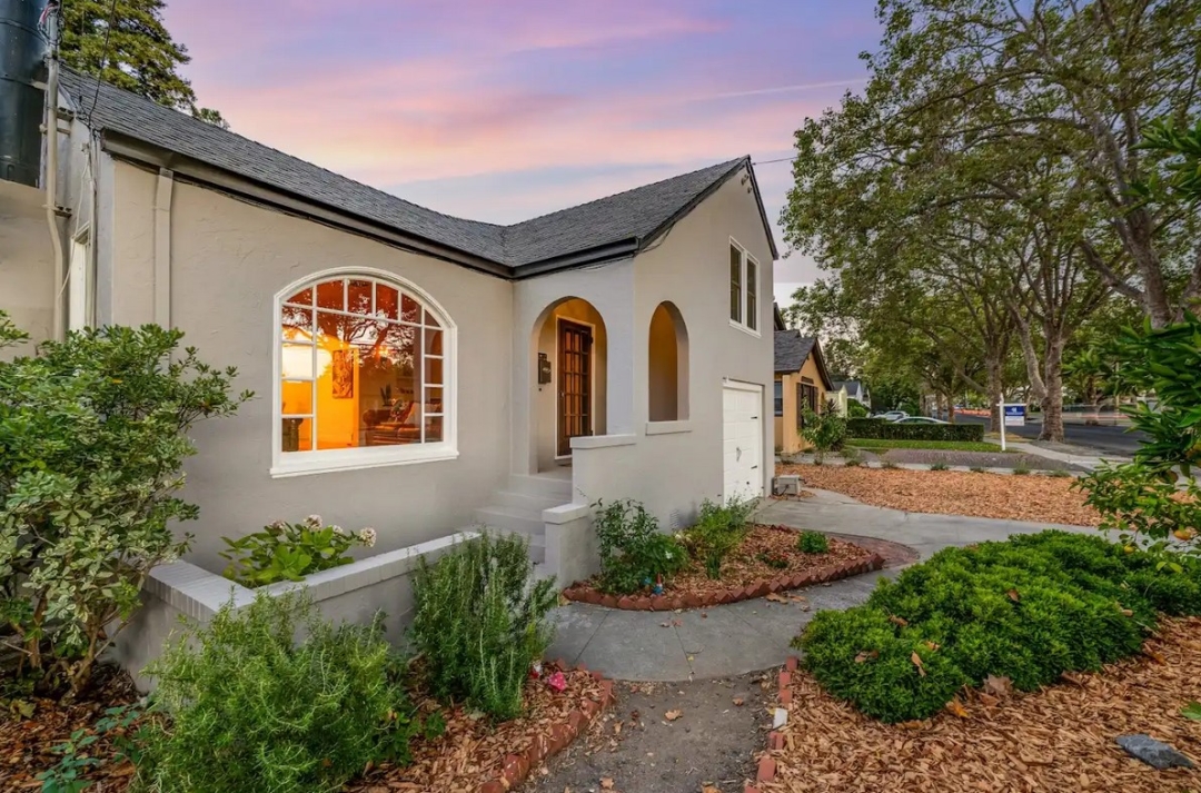 Real Estate Agent in Petaluma, CA Offers Buyers a First-Movers Advantage Through Off-Market Access and Strategic Negotiation Real Estate Agent in Petaluma, CA Offers Buyers a First-Movers Advantage Through Off-Market Access and Strategic Negotiation