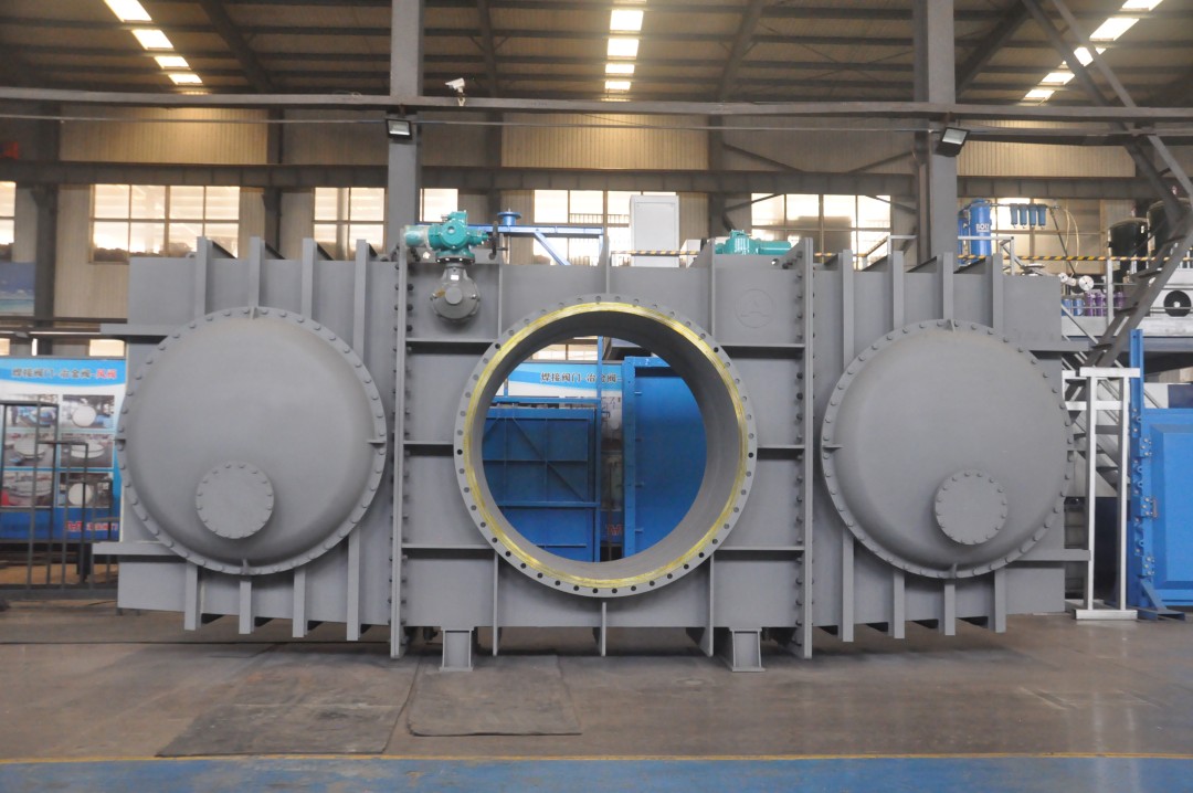 Closed-Type Goggle Valve