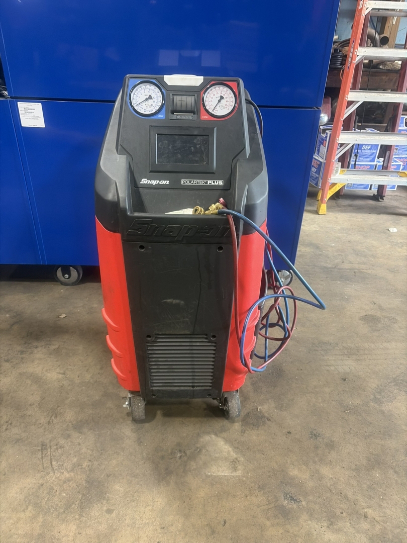 Briarcliffe Auto Service Expands A/C Repair Capabilities With New Snap-on PolarTek Equipment Briarcliffe Auto Service Expands A/C Repair Capabilities With New Snap-on PolarTek Equipment