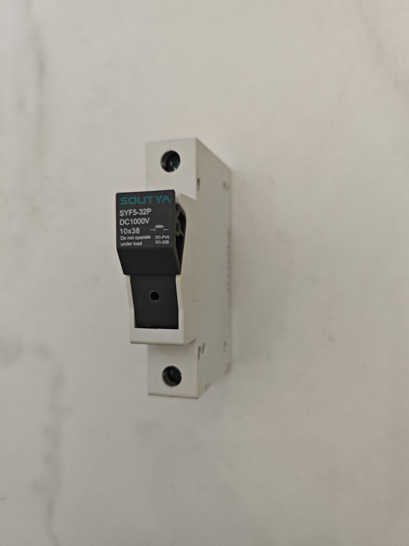 Fuse Holder