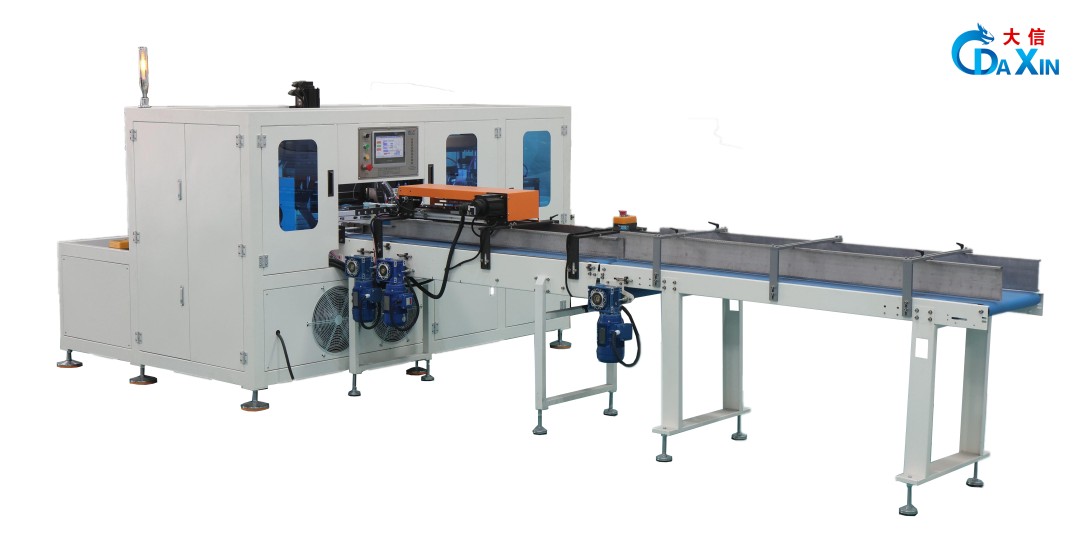 Tissue packaging machine