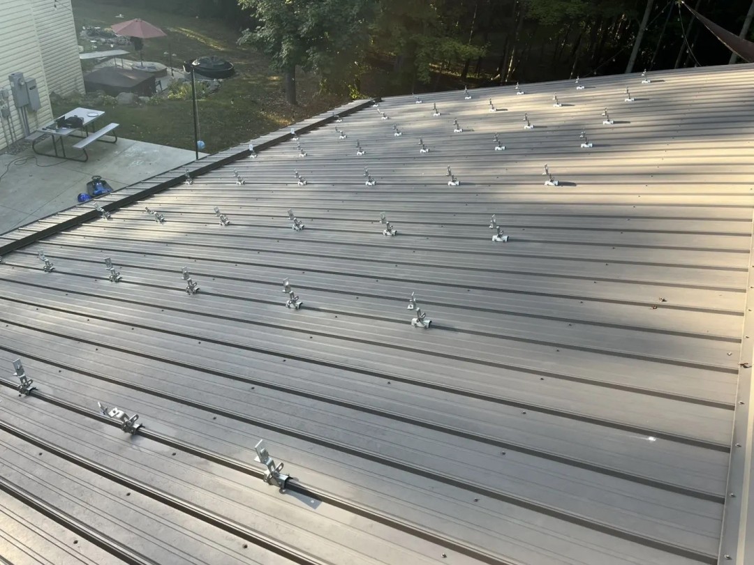 Solar Roof Clamping