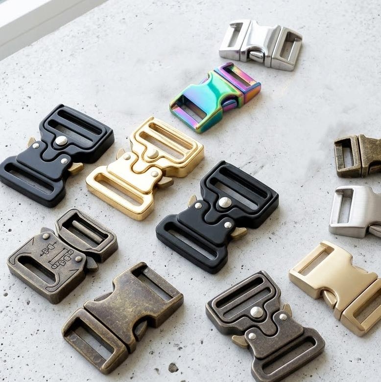 metal buckle