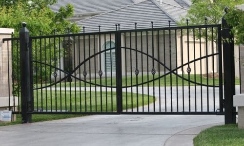 Gate Repair Los Angeles outlines automatic gate checks ahead of the rainy season