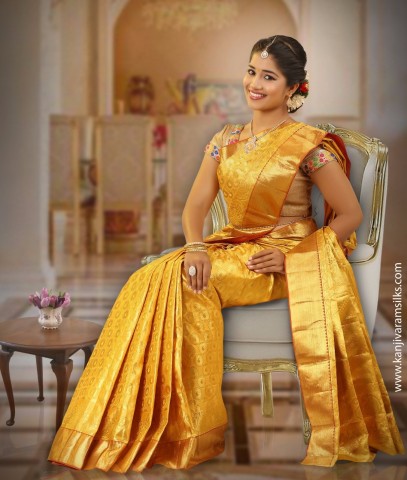 Golden Yellow Jacquard Weaved Semi Silk Saree | SHT103