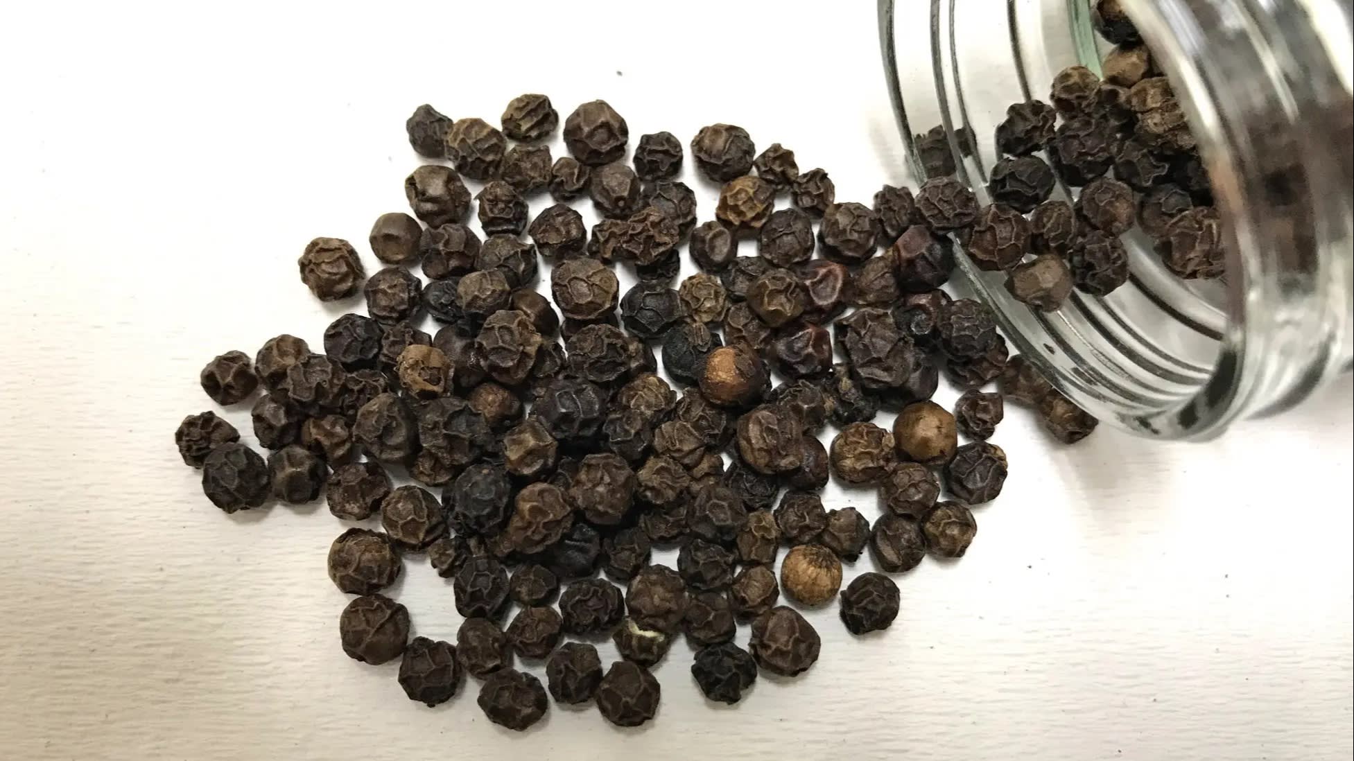 Black Pepper Market Growth Powered with Latest Development Scenario & Influencing Trends by 2024