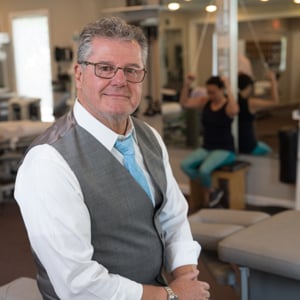 Waldwick Chiropractor Fights Hunger by Giving Physical Therapy Services to Locals