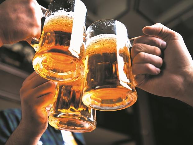 Beer Market to Eyewitness Massive Growth by 2025 : Heineken, Carlsberg, MolsonCoors