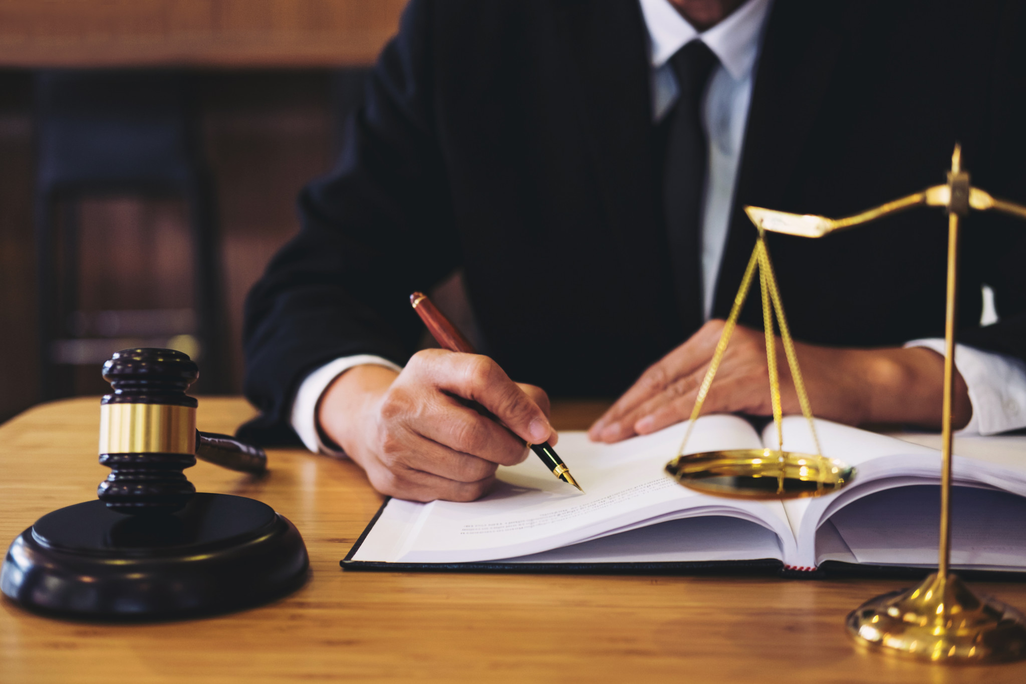 Medical & Dental Litigator Avi Kerendian Kelin Medical & Dental Litigator Avi Kerendian Kelin