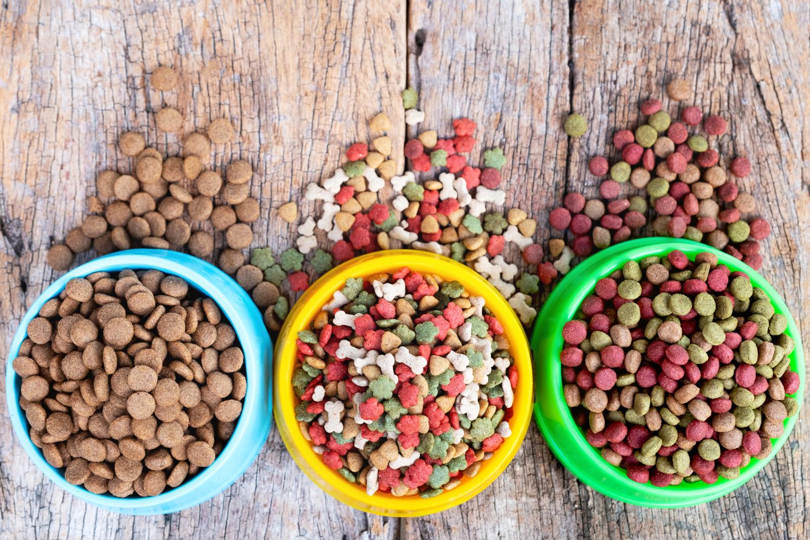 Pet Foods Market Booming Segments; Investors Seeking Astonishing Growth: Diamond Pet Foods, Unicharm, Mars Petcare, Nestle Purina Petcare