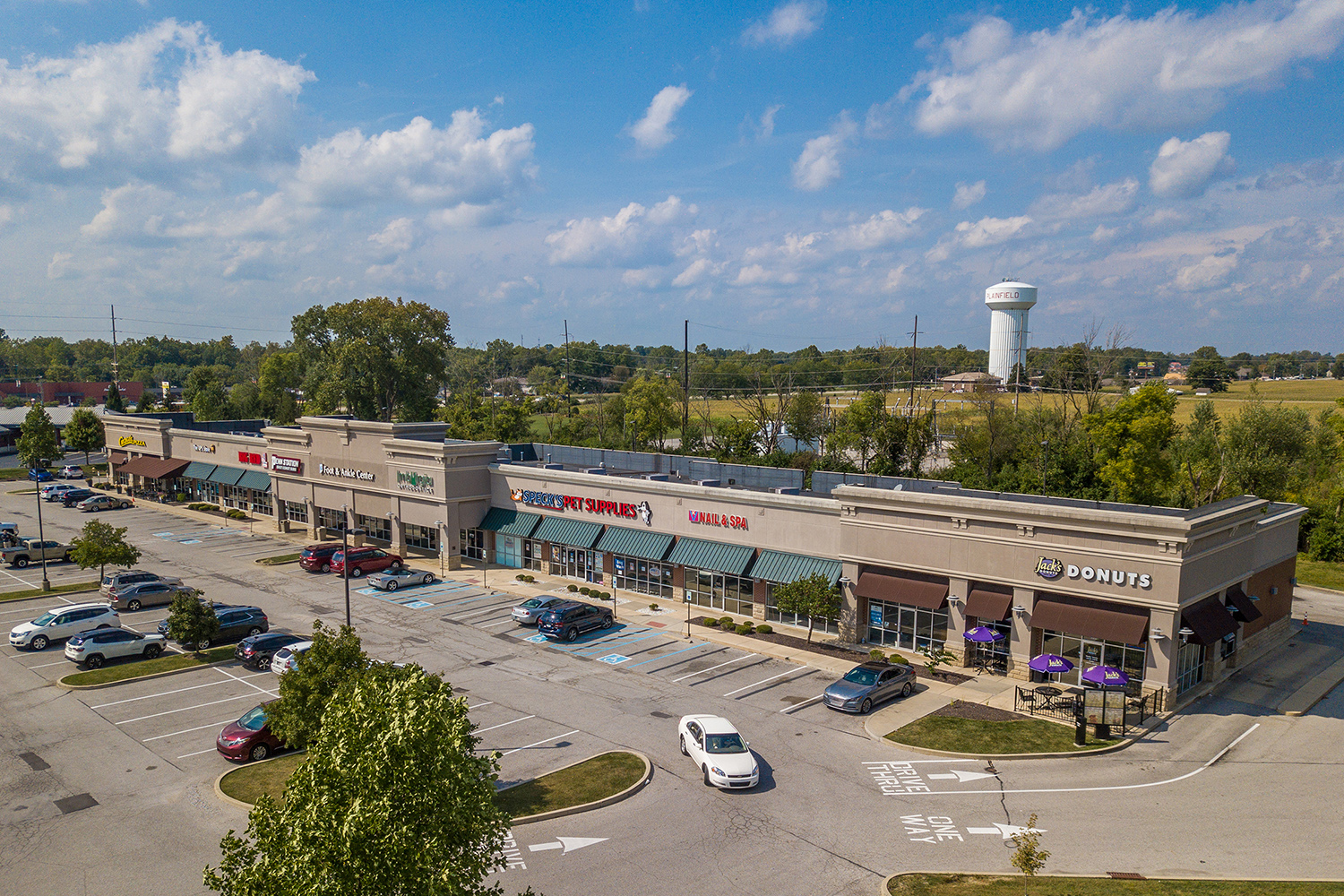 Hanley Investment Group Sells Three Multi-Tenant Retail Properties in Indianapolis Metro for $11 Million