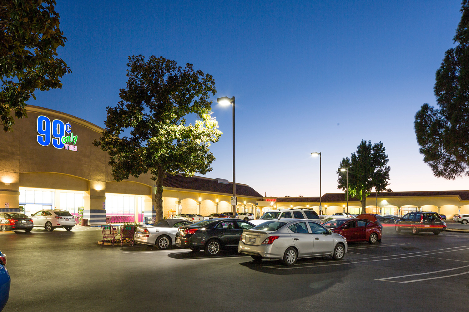 Hanley Investment Group Completes Four-Property Break-up Sale at Sacramento Area Shopping Center Totaling $11.4 Million Hanley Investment Group Completes Four-Property Break-up Sale at Sacramento Area Shopping Center Totaling $11.4 Million