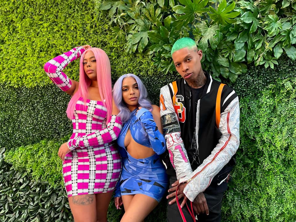 Celebrity Stylist and VH1 Star SuperDope Q Launches New Hair Color Line "HAIR DOPE" Available Exclusively on FanVestor.com Celebrity Stylist and VH1 Star SuperDope Q Launches New Hair Color Line "HAIR DOPE" Available Exclusively on FanVestor.com