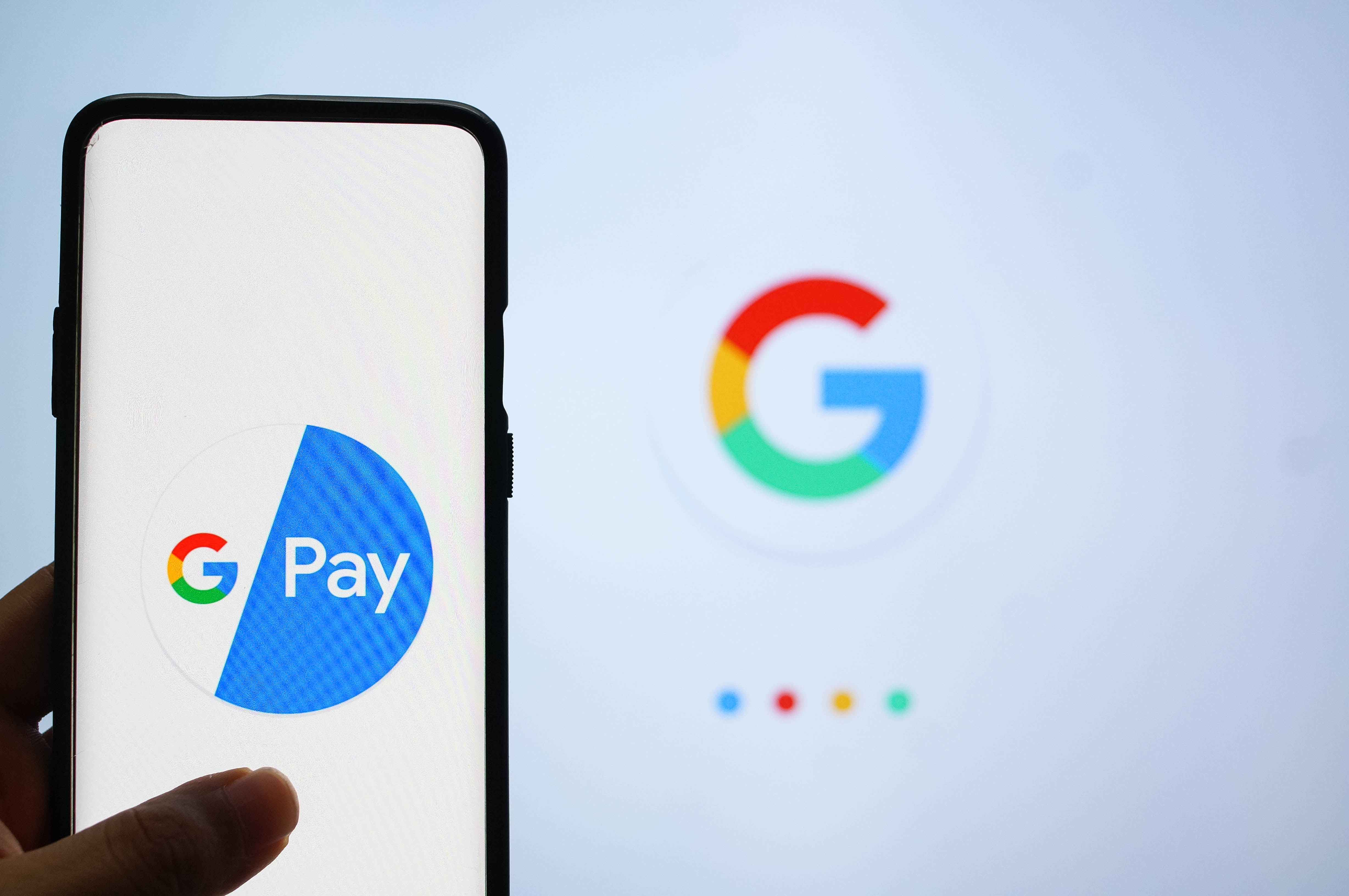 Guaranteed Safety for Google Pay Accounts with the Use of a Free VPN App 