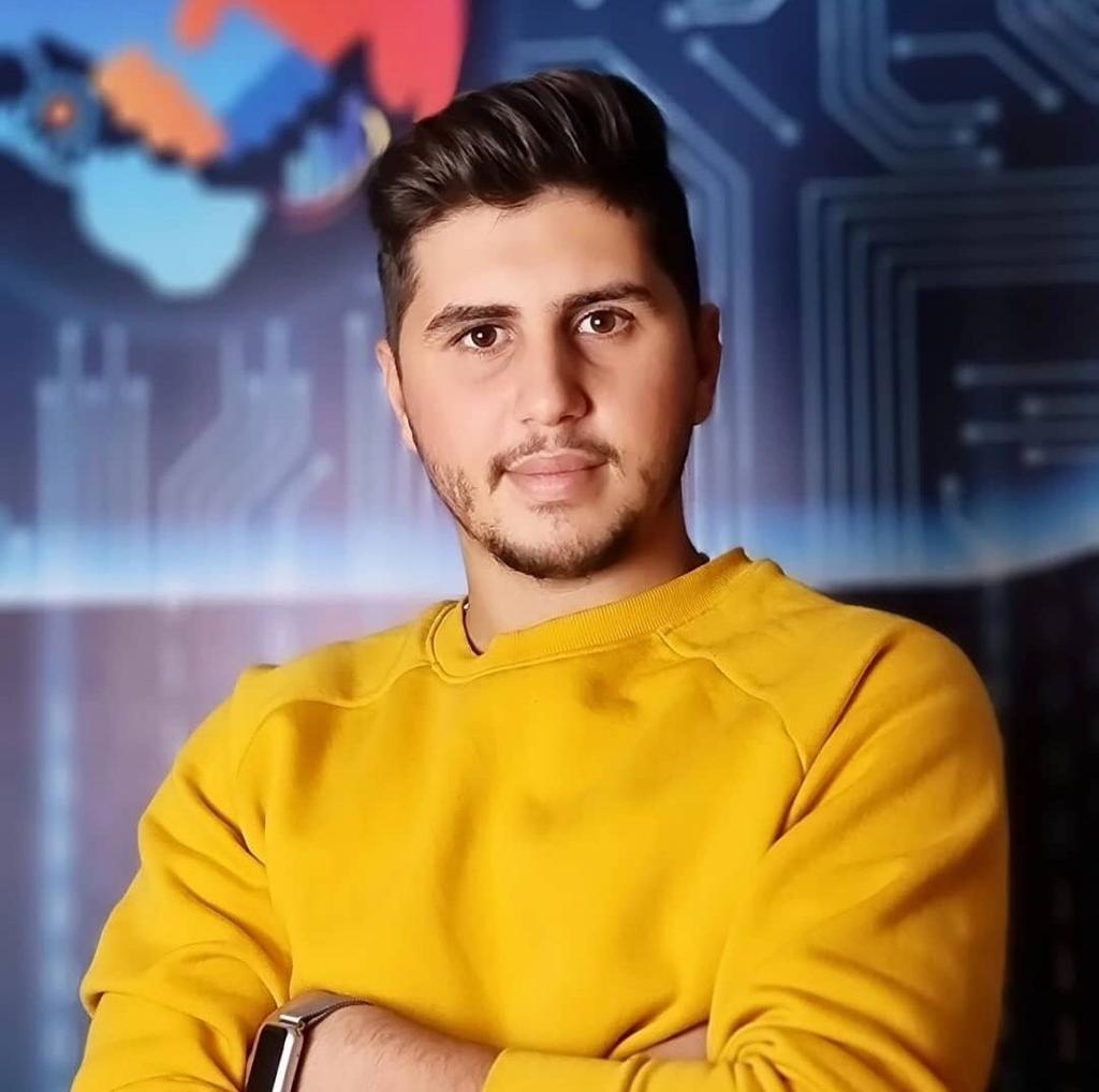 Who is the youngest talented digital marketing expert in Lebanon?