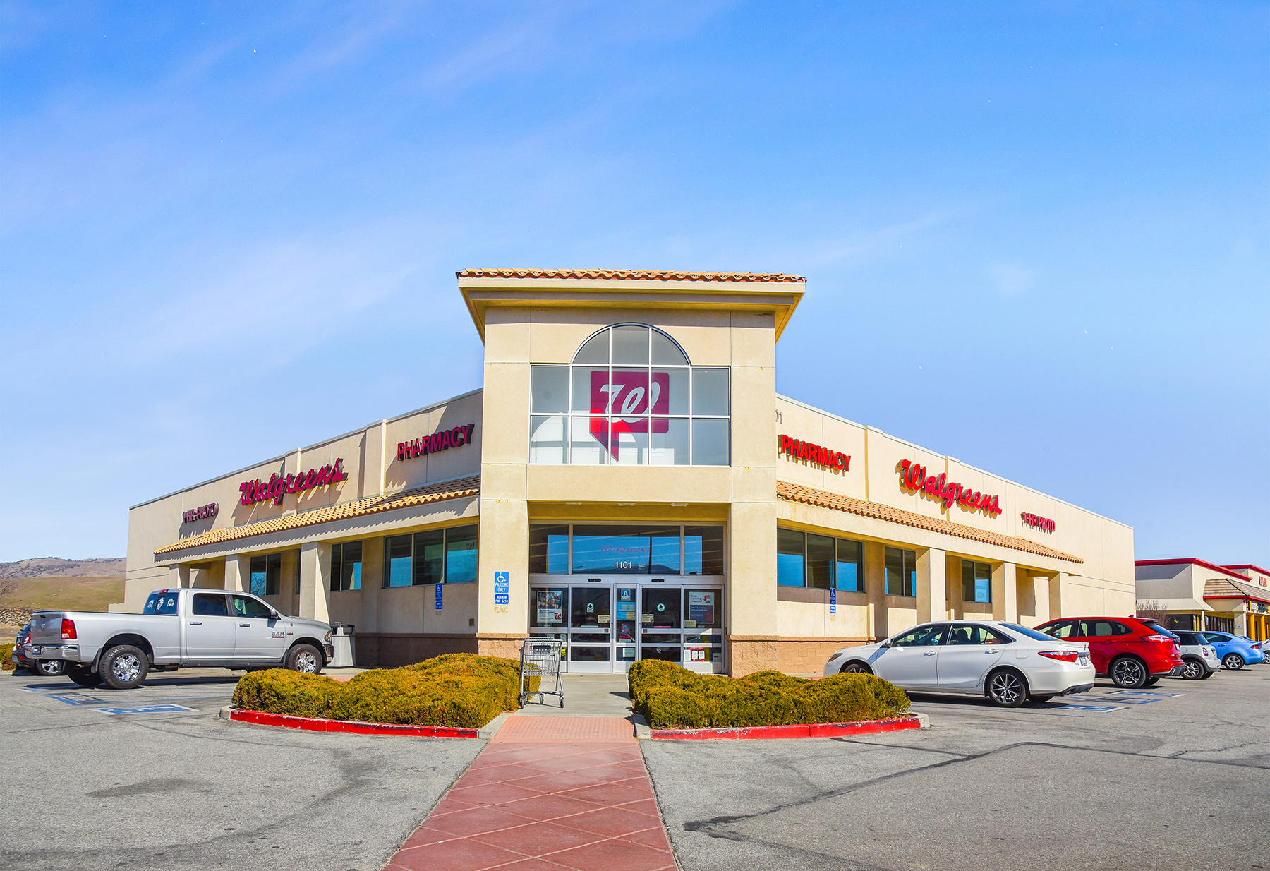 Hanley Investment Group Arranges Sale of Single-Tenant Walgreens in Kern County, Calif. for $6.4 Million 