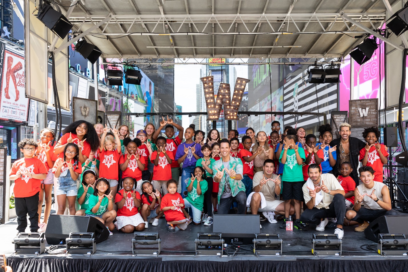 Iconic Kids Variety Show Wonderama Recorded Live In Times Square New York, Streams Online and On National Television With 2022-2023 Season Debut Saturday, 9/17/22