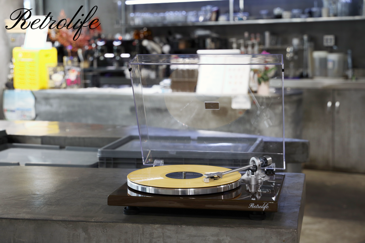 Retrolife Introduces Bluetooth Turntable that Enhances Audiophile Music Experience