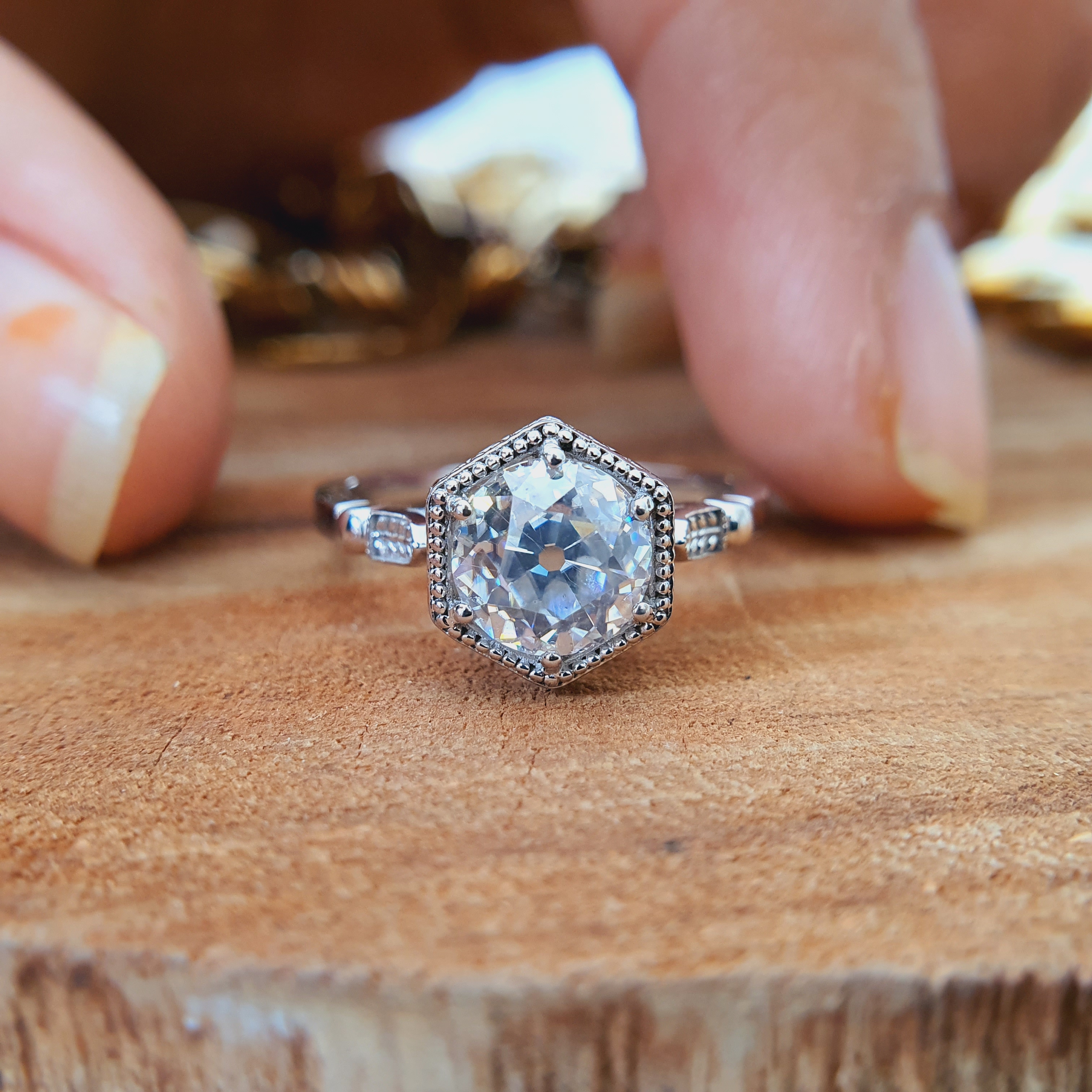 Eurekalook Is Offering More Moissanite And Engagement Ring Choices