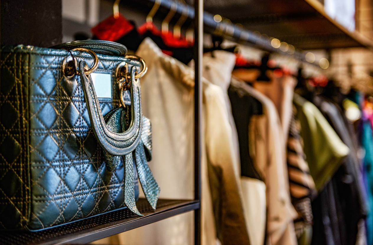 India Secondhand Luxury Goods Market Size Growth at a CAGR of 12.18% | Forecast Report 2022-2027