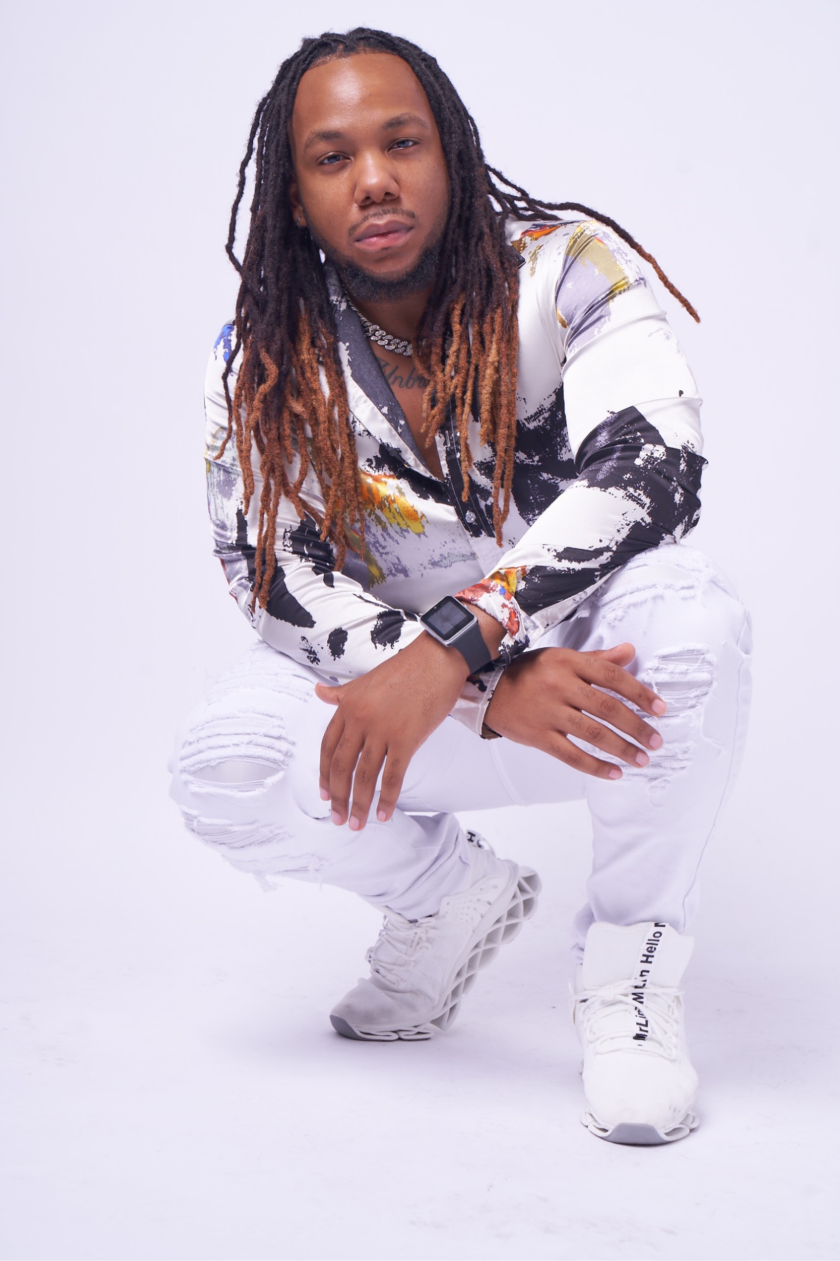 E-Jay Mills Changes New Lead Single to Questions 