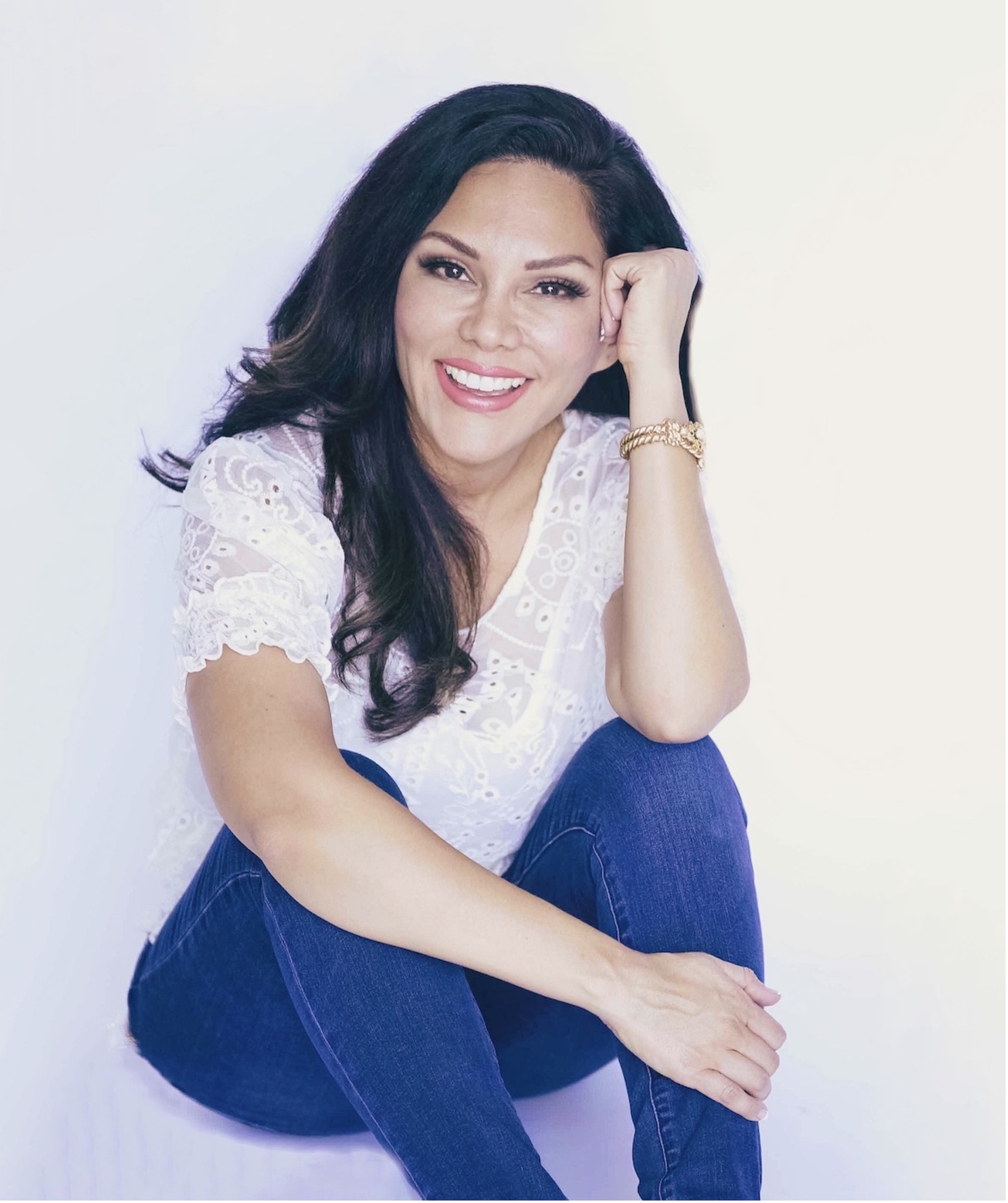 Sasha Carrion Launches Mindful Eating & Weight Release Program To Help Women Heal