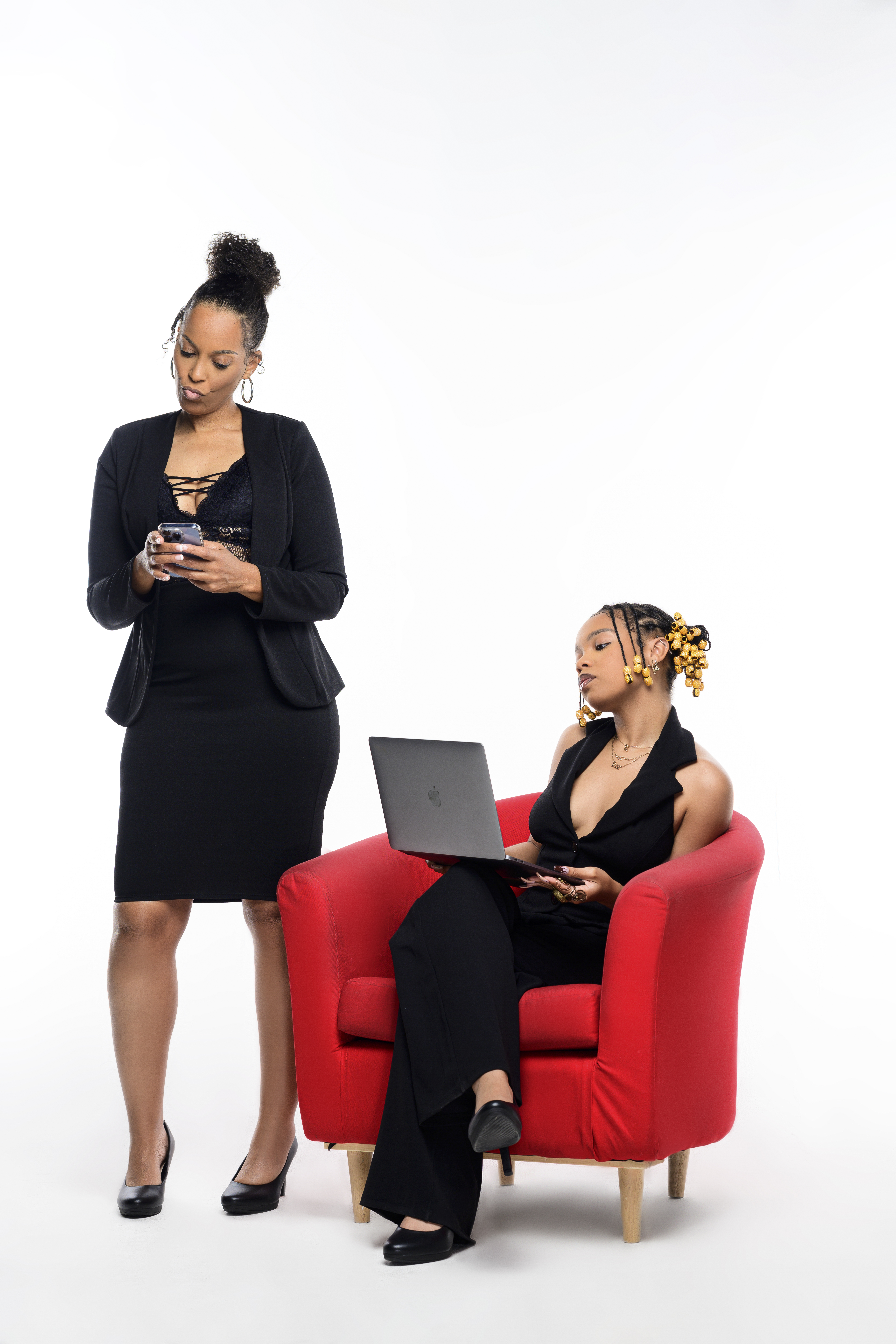 Mother-Daughter Team at Essynce Virtual Assistants Helps Businesses Evolve with Wide Range of Professional Virtual Administrative Support Services