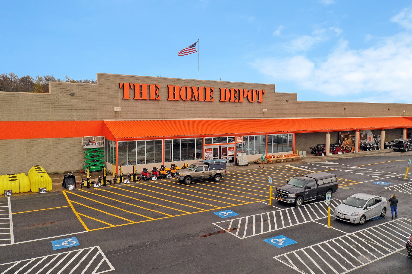 The Boulder Group Arranges Sale of Ground Leased Home Depot Property in the Syracuse MSA