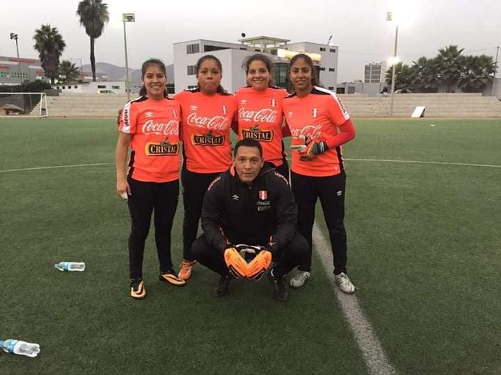Peruvian soccer expert Ytalo Manzo a pioneer of women's soccer