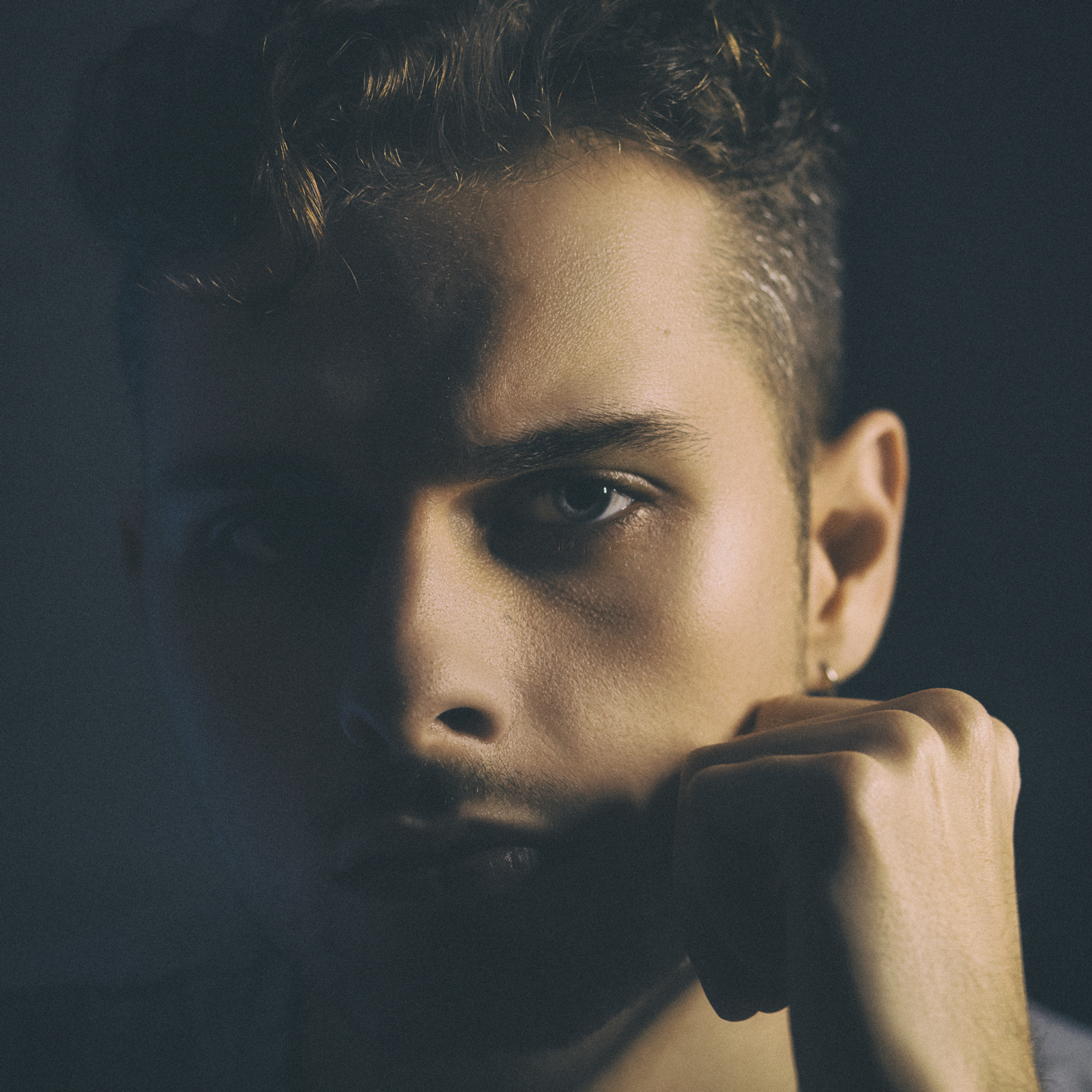 Emerging Artist Julian Guba Releases Captivating New Song "Loser Like You"