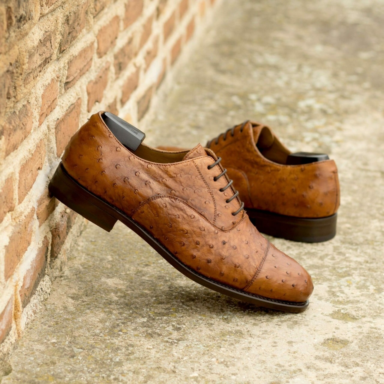 Introducing The Belmont Ave. Oxford: A Masterpiece of Craftsmanship from Robert August
