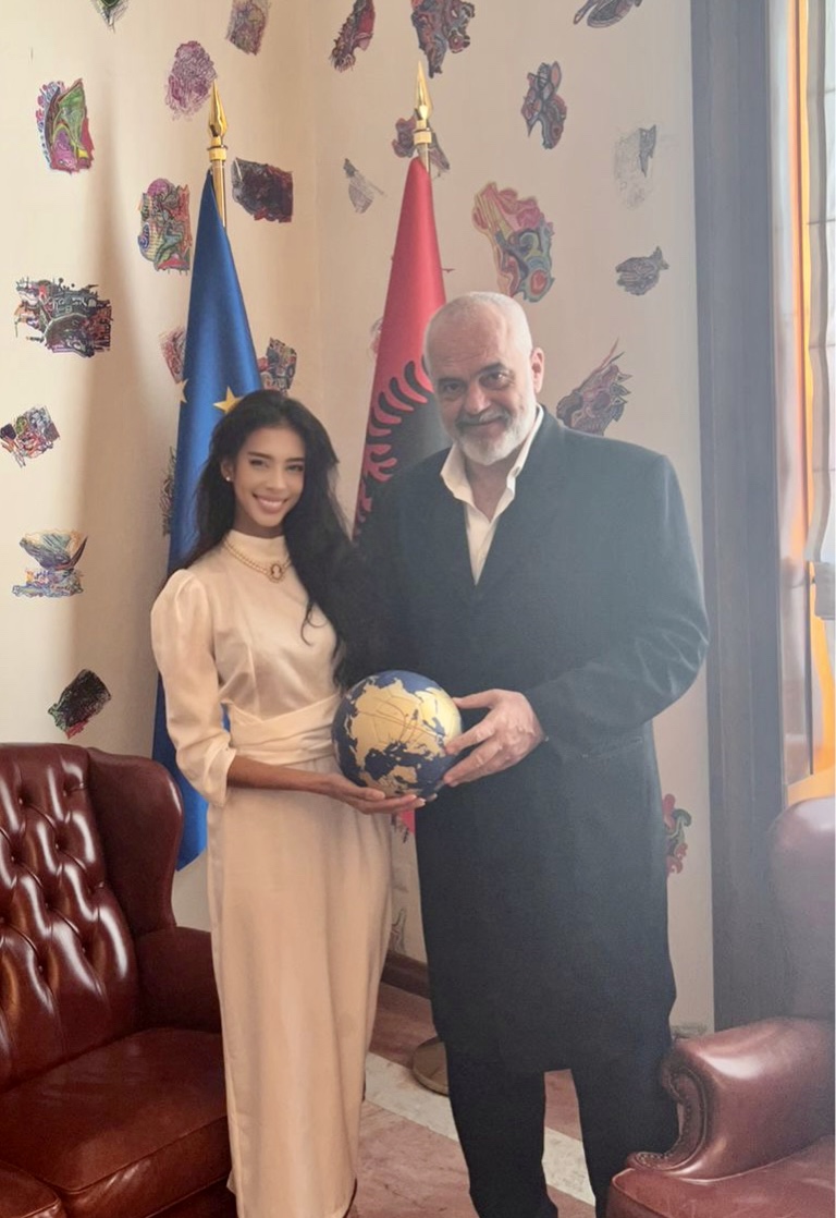 The Albanian Prime Minister supports Rani Vanouska Modely's Football World Heritage initiative to list football as a UNESCO World Heritage