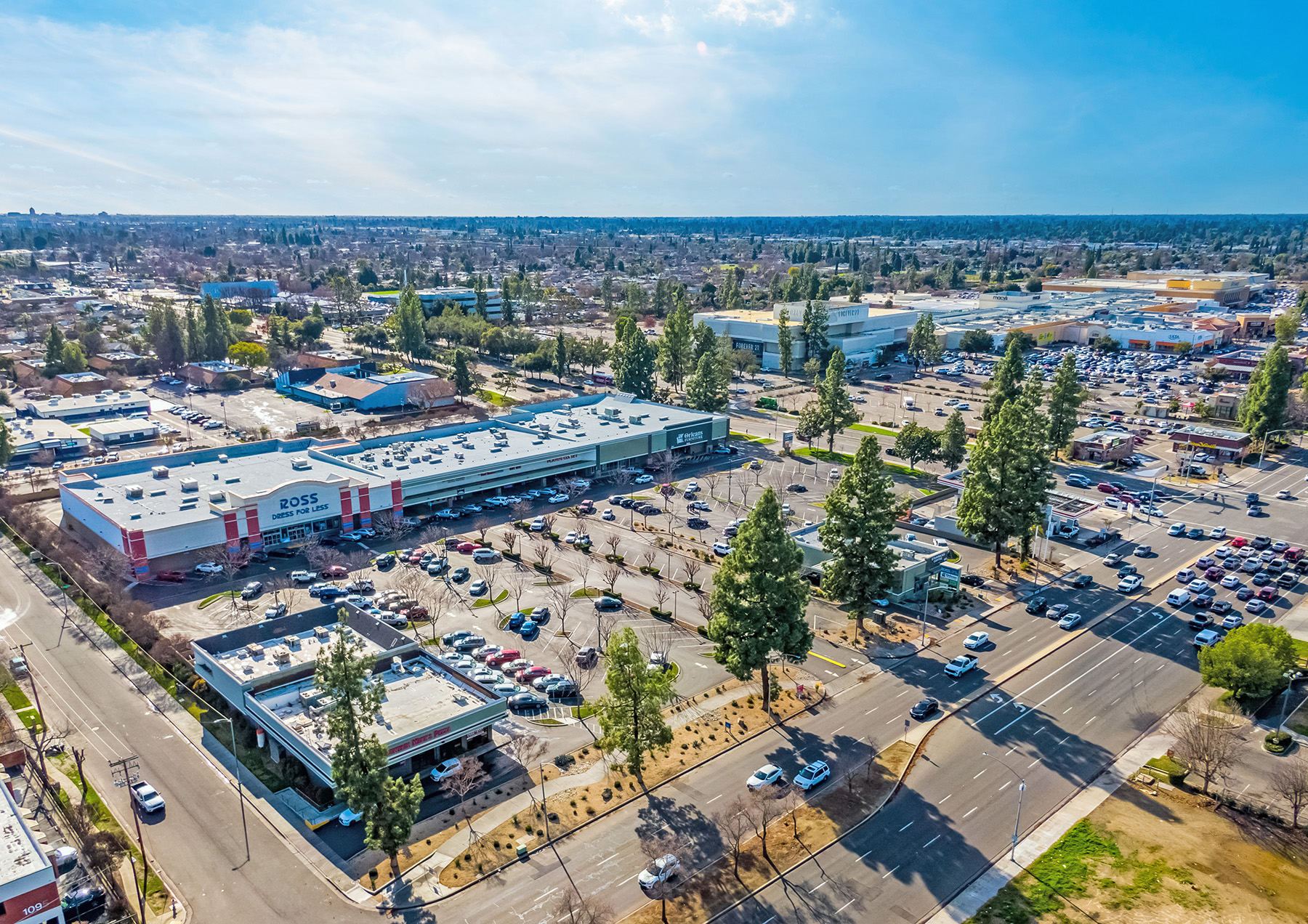 Hanley Investment Group Arranges Sale of Ross-Anchored Shopping Center in Fresno, Calif., for $15.8 Million