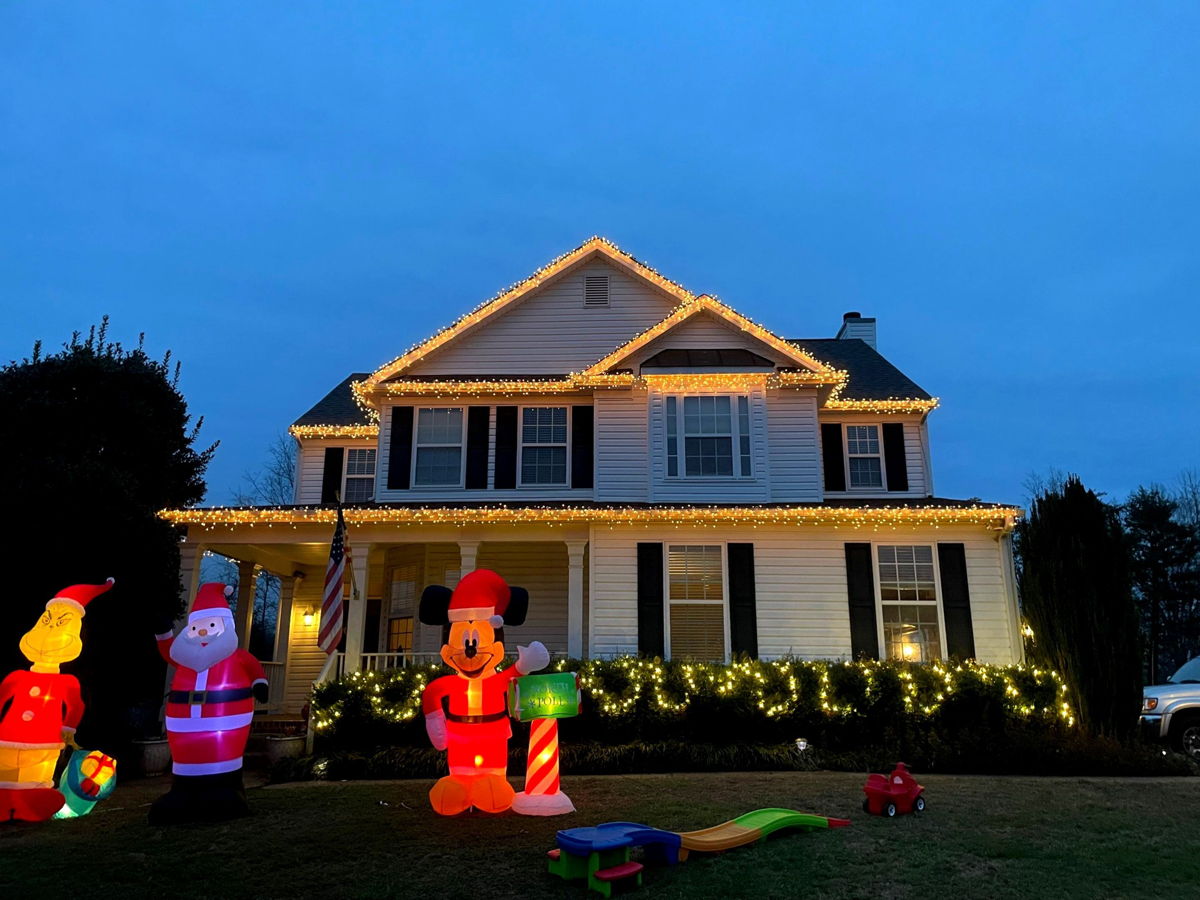 Charlottesville Christmas Lights Opens Annual Christmas Light Installation Reservations