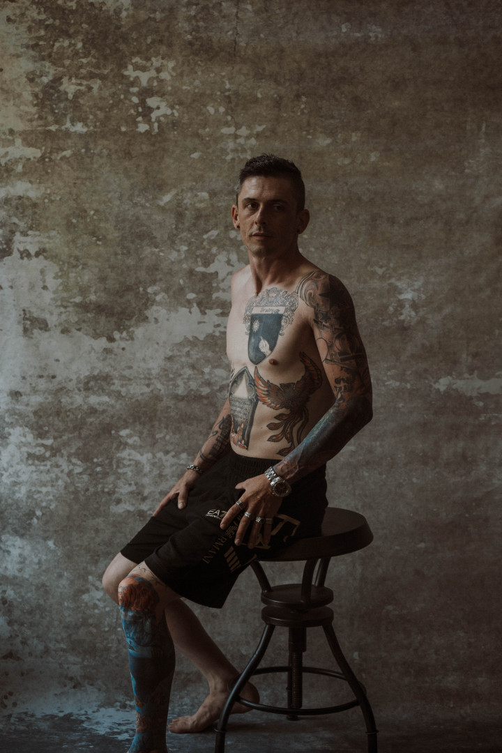 Brendon Brady Aka 5 Fires, a 38-year-old resident, is currently in the semi-finals of the Inked Magazine Cover Contest, where he has a chance to win a prize and be featured in Inked Magazine.