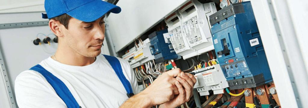 Why Choose Local Experts for Residential Electrical Service in Peoria